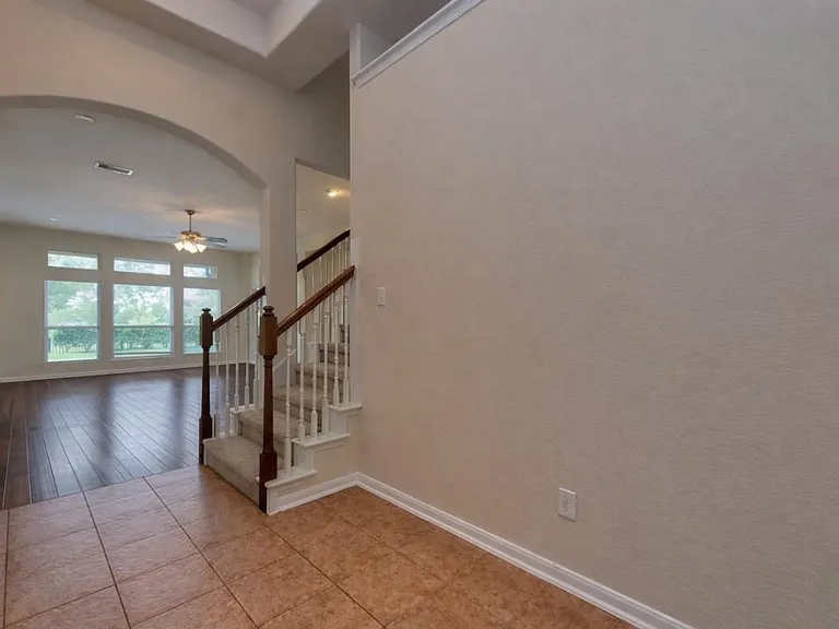 6906 Patterson Dr — Photo 5