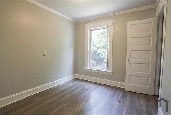 10635 Dupont Ave — Photo 20