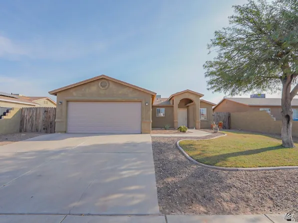 217 E Patricia St, San Luis, AZ 85336