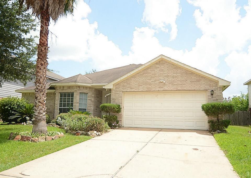 1st image of 19519 Sedgecreek Dr