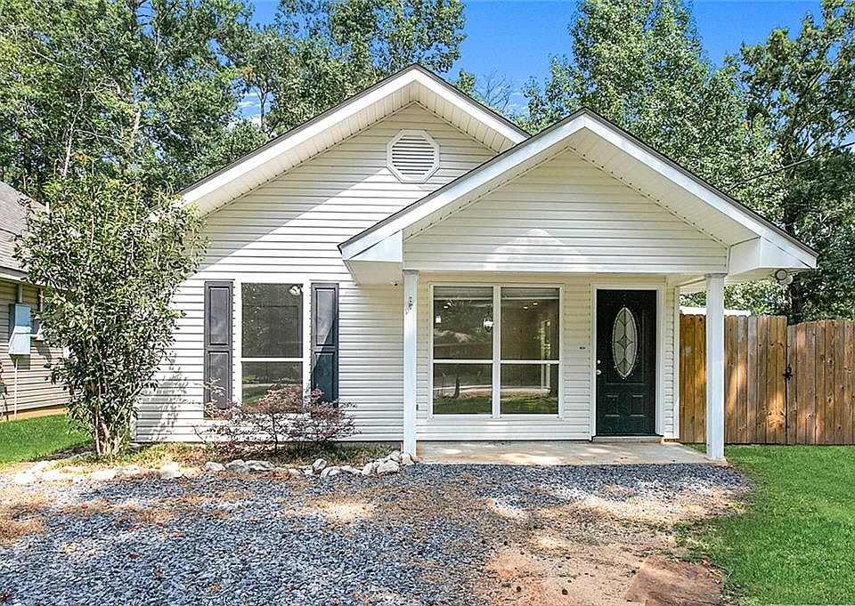 2121 Dupre St, Mandeville, LA 70448 MLS 2399954 Zillow