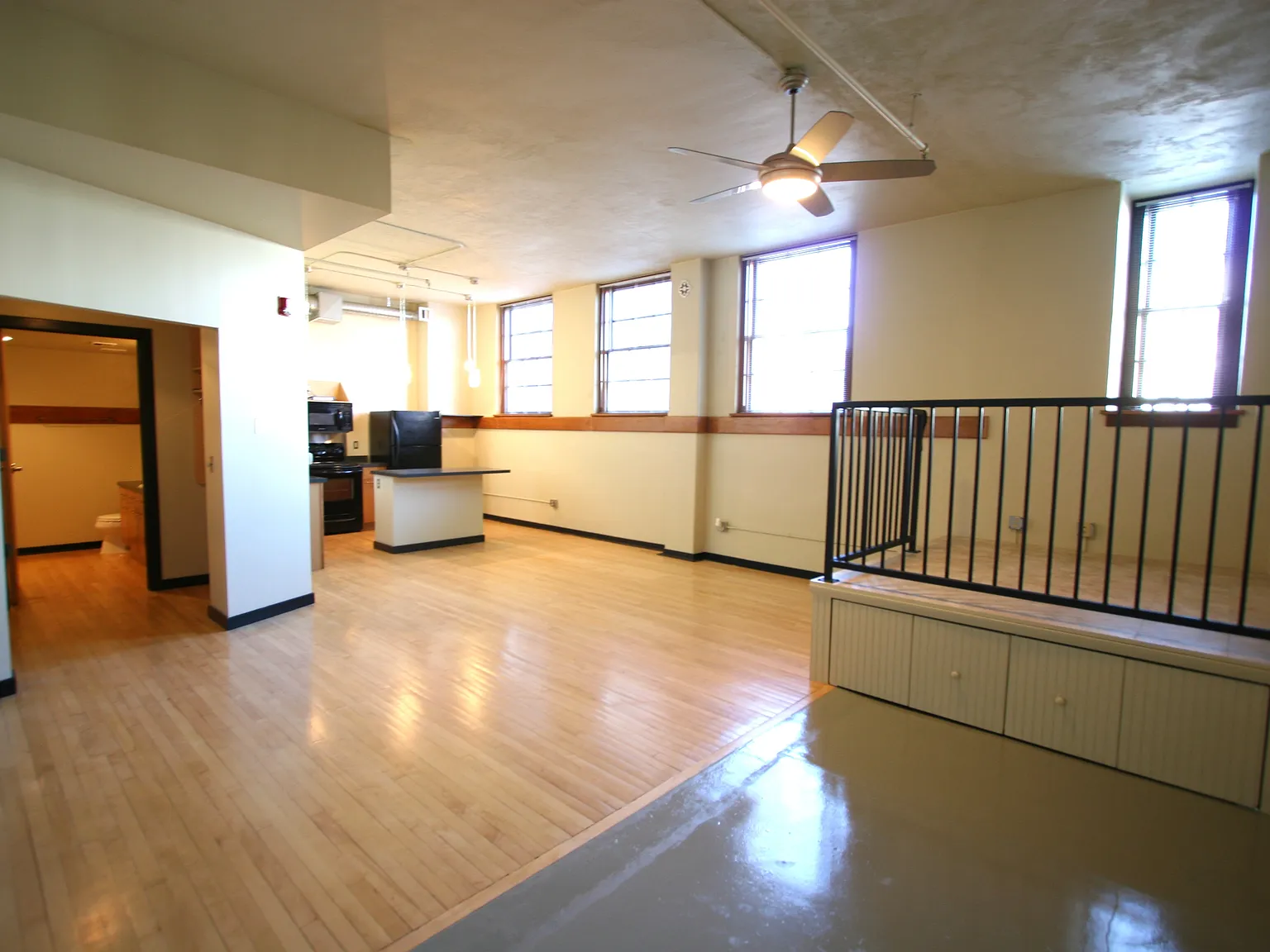300 Tijeras Ave NE — Photo 2