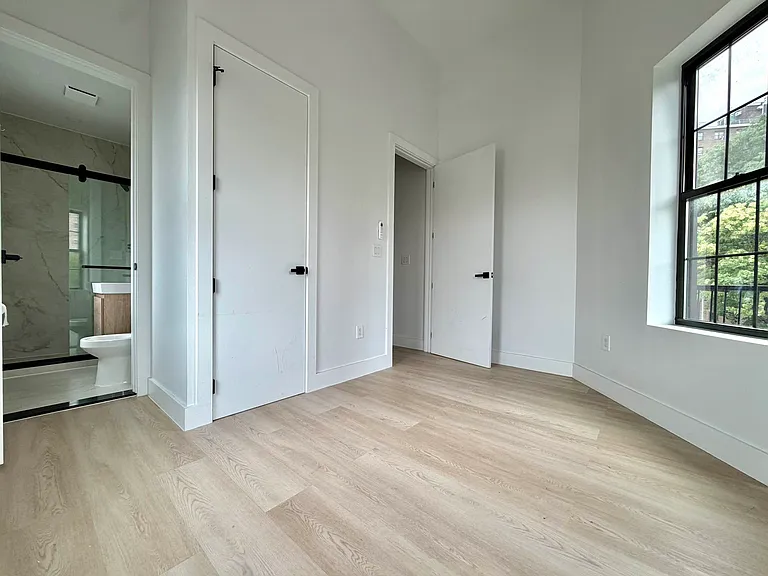 375 Bushwick Ave #4R — Photo 4