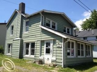 4341 S 4th St, Luna Pier, MI 48157