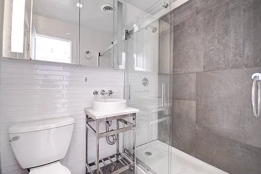 Rented by Urbane Brokerage