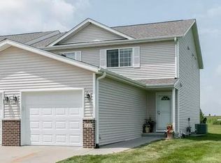 135 War Admiral Ln, North Liberty, IA 52317