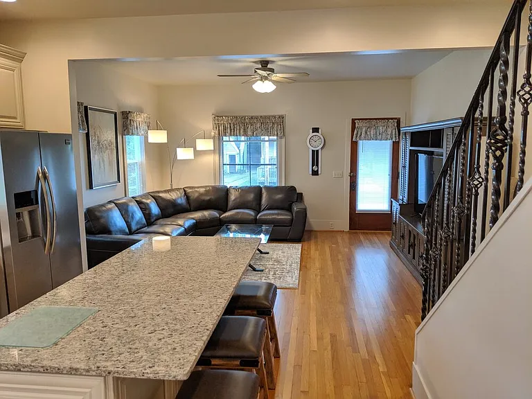 23-25 Maple Ave #2 — Photo 7