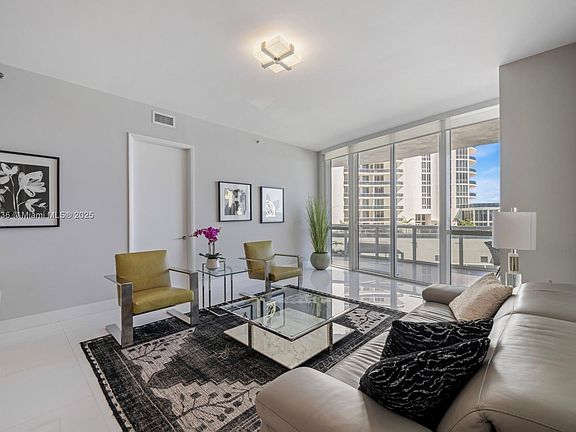4th image of 15811 Collins Ave APT 503