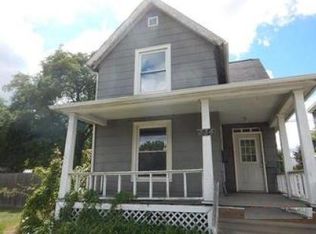 334 W River Rd, Elyria, OH 44035