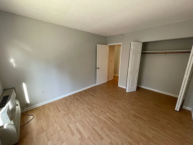 175 Mill Pond Rd #345 — Photo 6