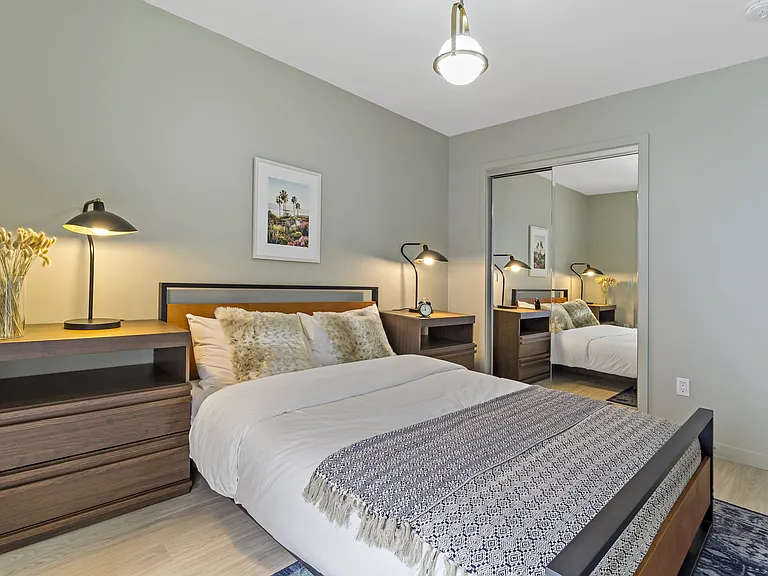 Bedroom 4 with small balcony