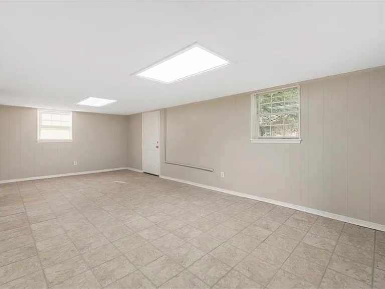 5146 Bramblewood Dr — Photo 38