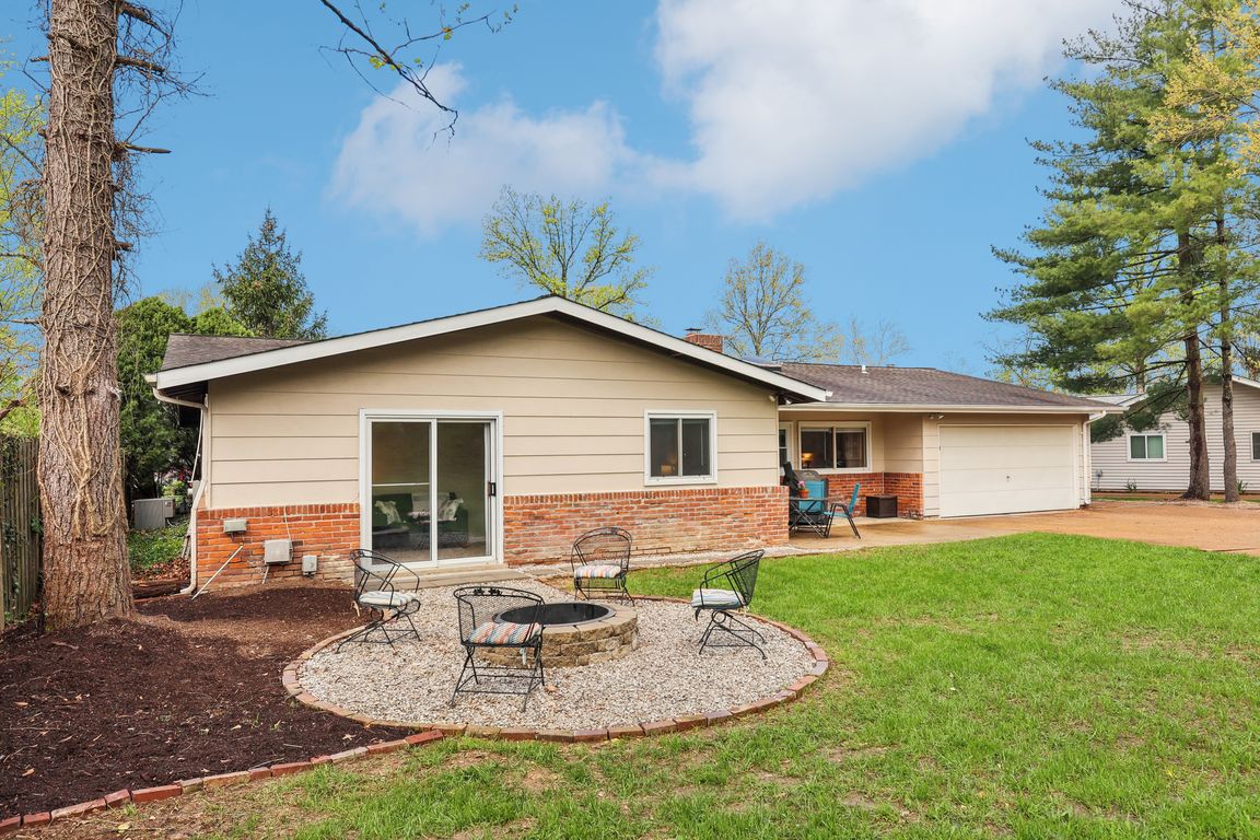 502 Hillbrook Dr-1804-047.jpg