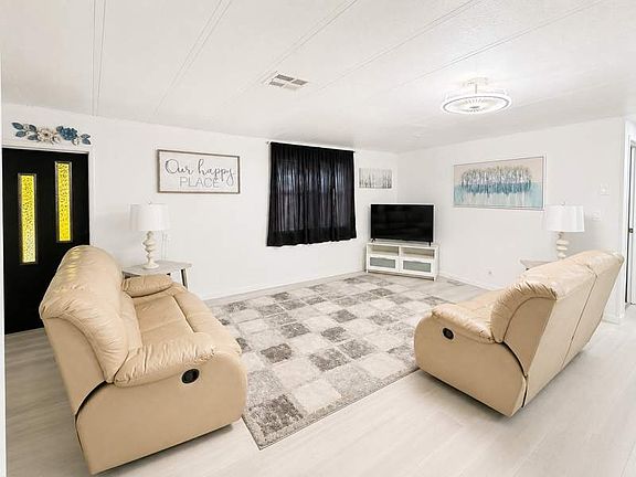 4th image of 3300 E Broadway Rd Lot 274