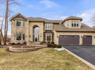 4503 Clearwater Ln, Naperville, IL 60564