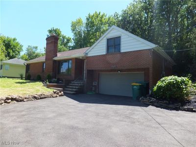 2348 Rockside Rd, Seven Hills, OH, 44131