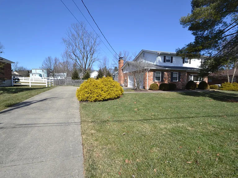 6234 Lakota Dr — Photo 43