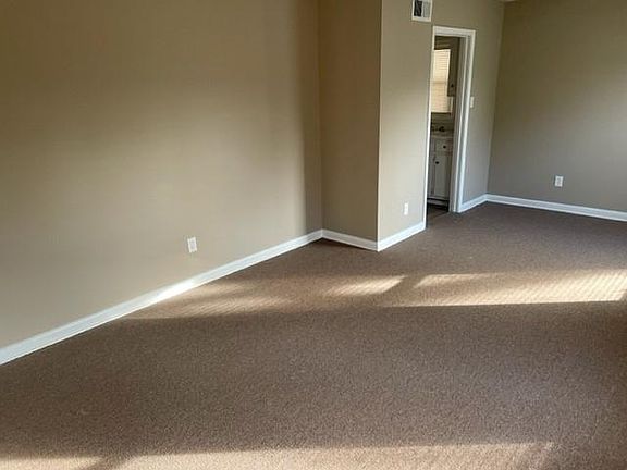 2nd image of 4550 Aldridge Dr