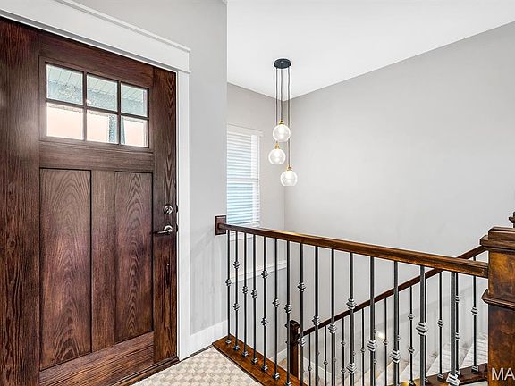 5th image of 1844 Crimson Oak Dr