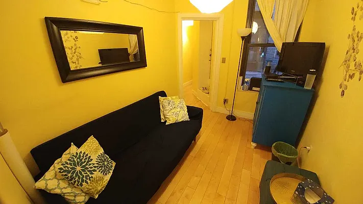 Rented by Downtown Mgt & Realty LLC | media 1