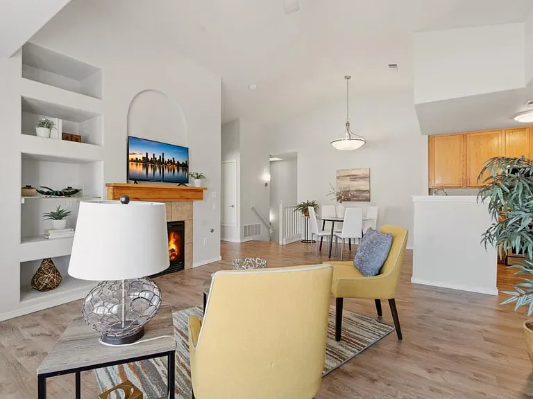 5239 Molokai Ave NE — Photo 8