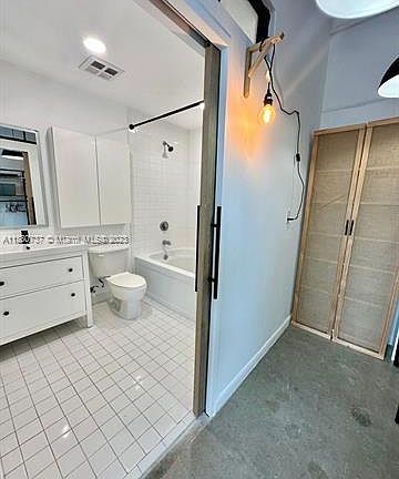2nd image of 10 SW South River Dr APT 1713