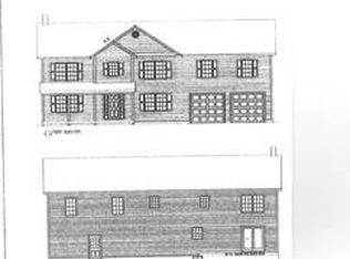 3 Valley Brook Dr, Freeport, ME 04032