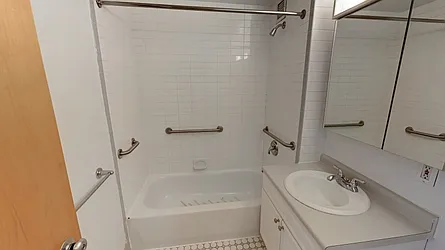 Rented by Lisa Management