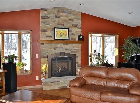 4th image of 13328 W Forest Hollow Ln