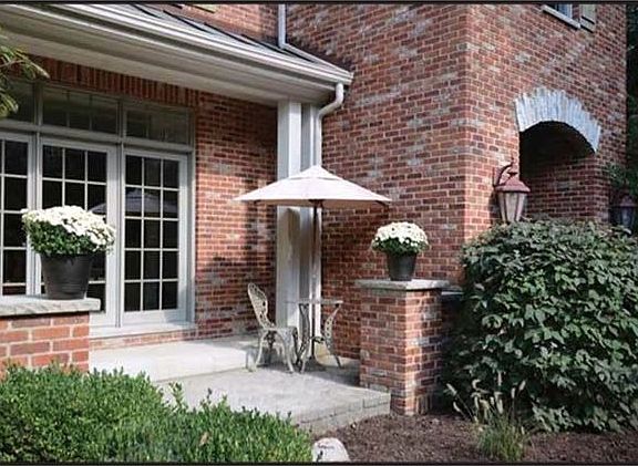 3rd image of 3102 Greenwood Ln