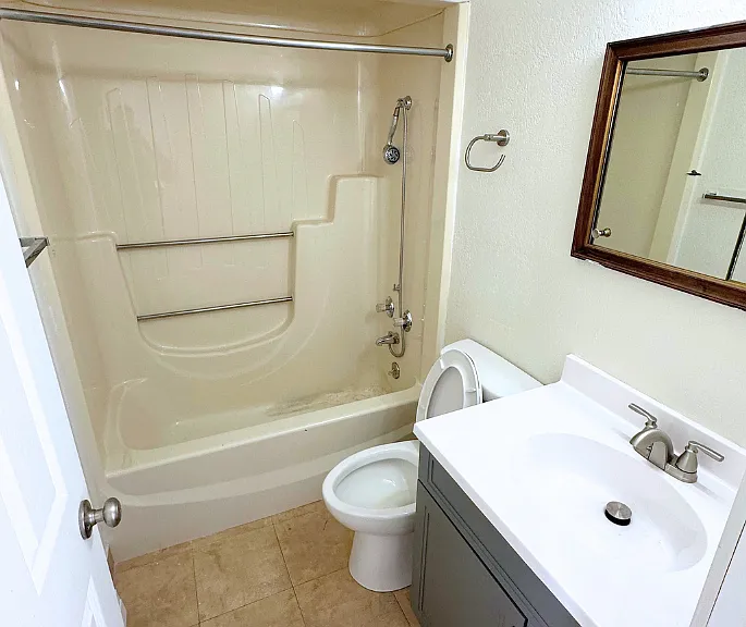 117 Walnut St #1 — Photo 5
