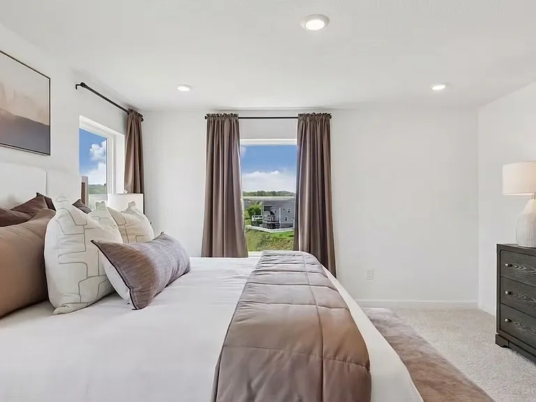 1002 Madisyn Ln — Photo 13