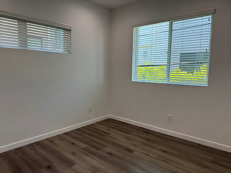 4827.5 Cleon Ave #4827.5 — Photo 9