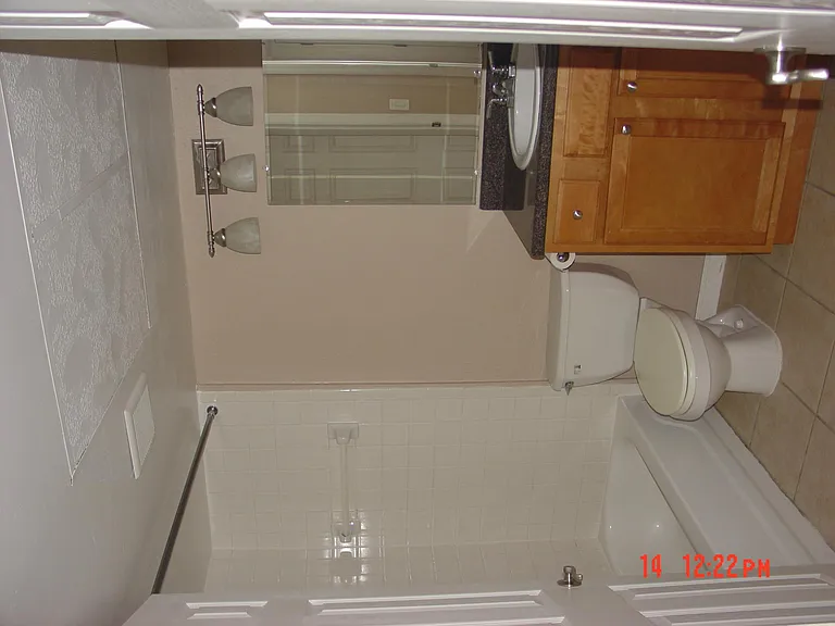 385 Woodside Dr — Photo 7
