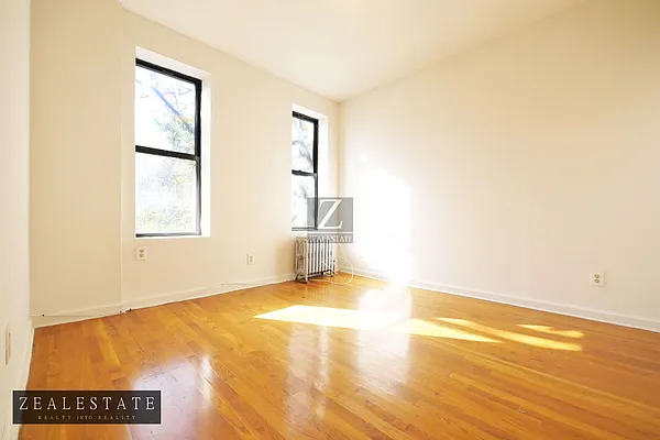 Rented by ZealEstate Group Inc | media 31