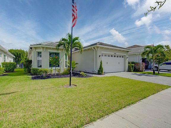 3rd image of 15567 Orchard Drive