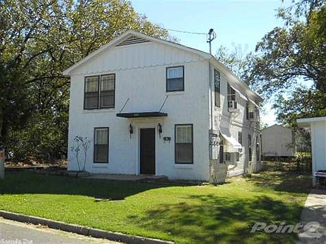 1st image of 1020 W 45th St