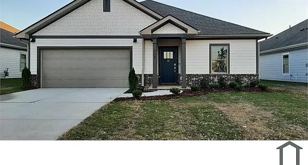 300 Susan Lynn Dr — Photo 1