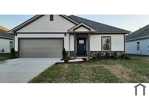 300 Susan Lynn Dr Photo 1