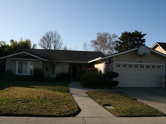 2nd image of 3729 Moultrie Dr