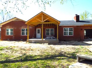 3632 Lake Rd, Woodlawn, TN 37191