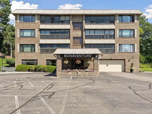 3090 Lexington Ave N APT C3, Roseville, MN 55113