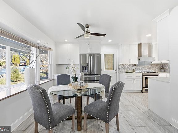 5th image of 706 Carter Rd