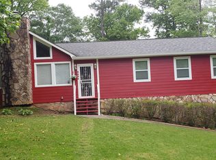 3332 King Arthur Dr SW, Marietta, GA 30008