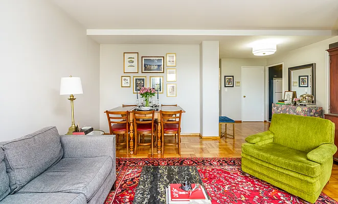 Sold by Compass | media 3