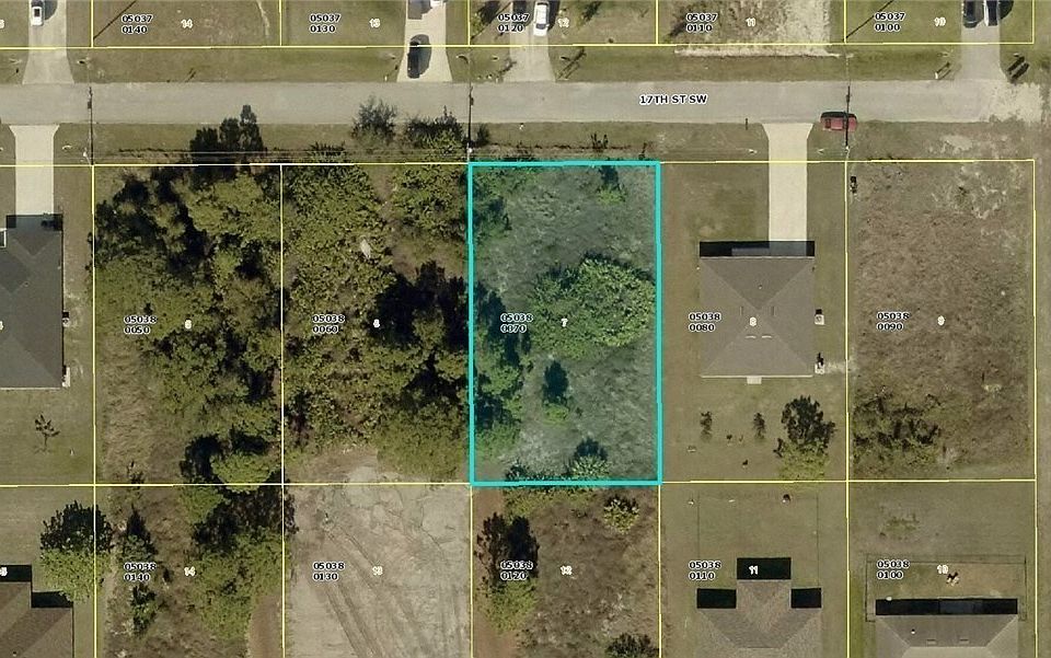 2nd image of 4005 17th St SW