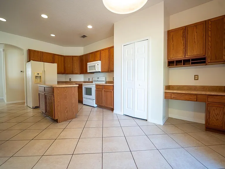 3901 Bowfin Trl — Photo 4