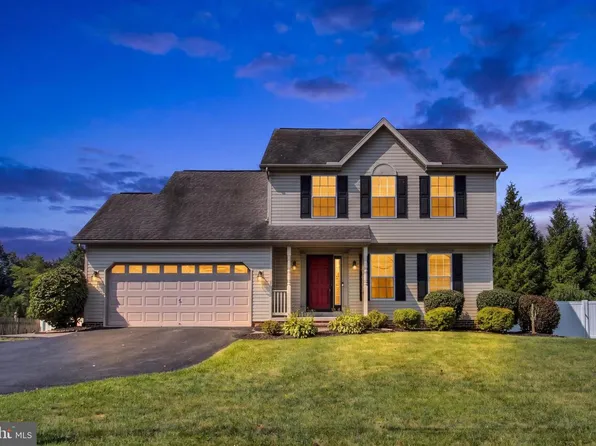 239 Race Horse Rd, Hanover, PA 17331