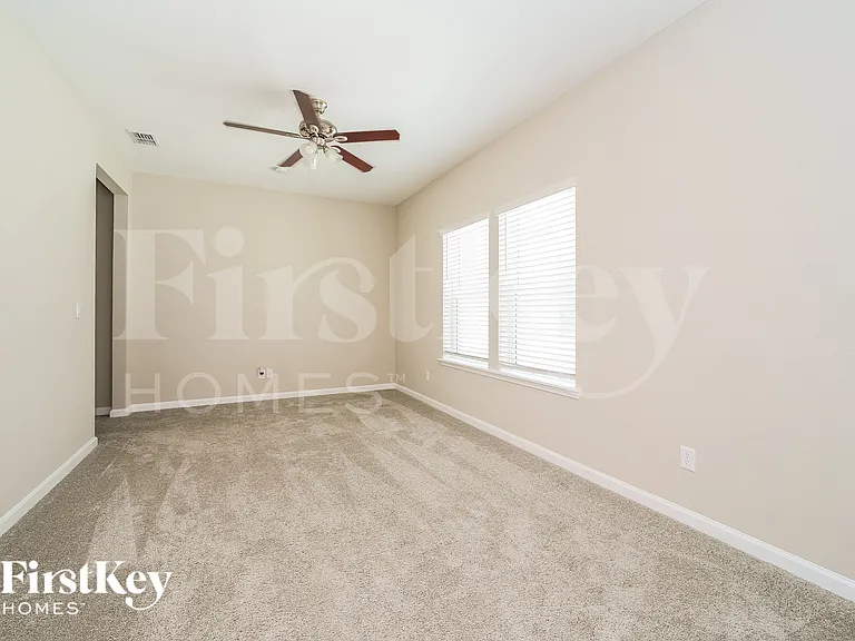 75384 Fox Cross Ave — Photo 5