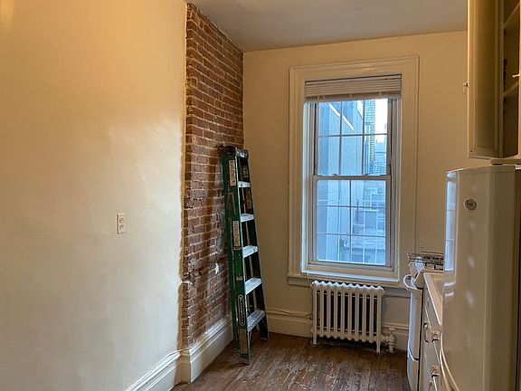 5th image of 412 E 79th St #5B